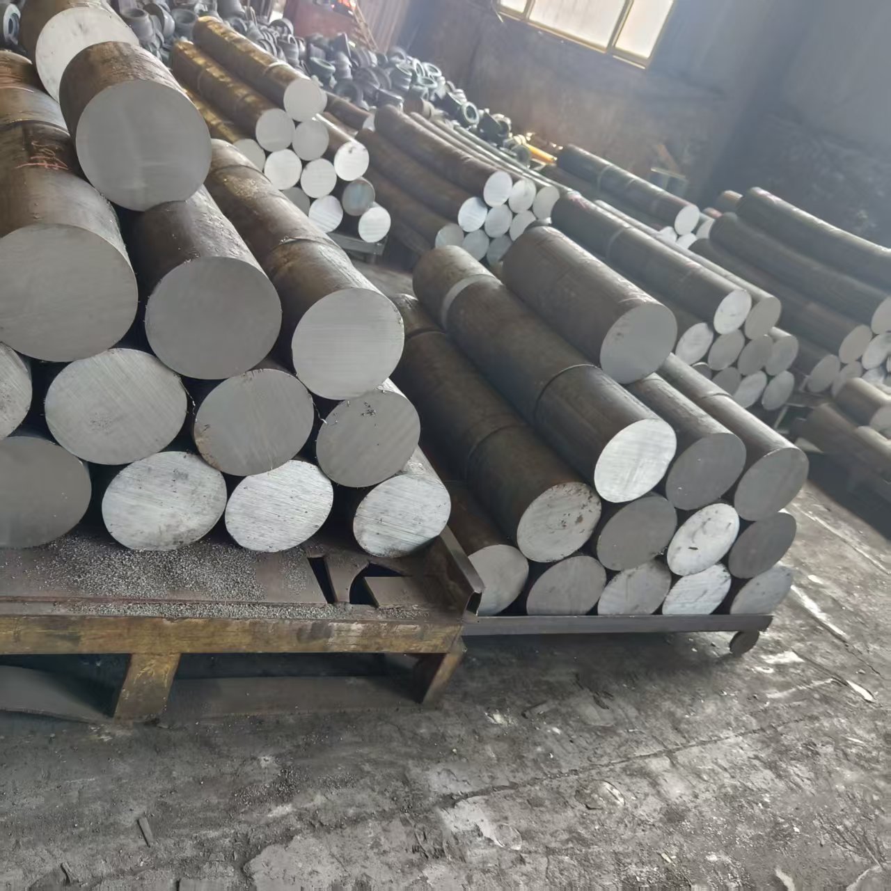 支重輪生產(chǎn)廠家工程案例